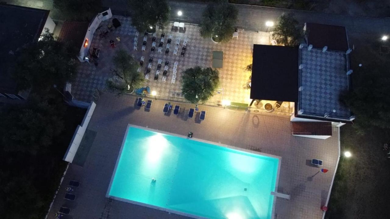 Hotel Funno Delle Noci à Peschici Extérieur photo