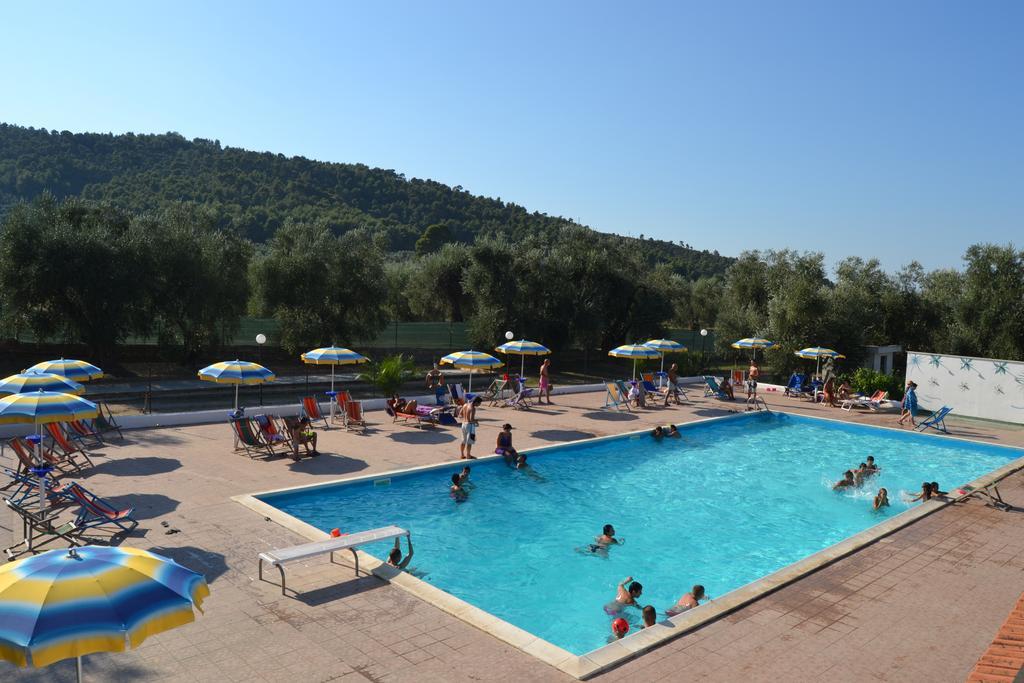 Hotel Funno Delle Noci à Peschici Extérieur photo